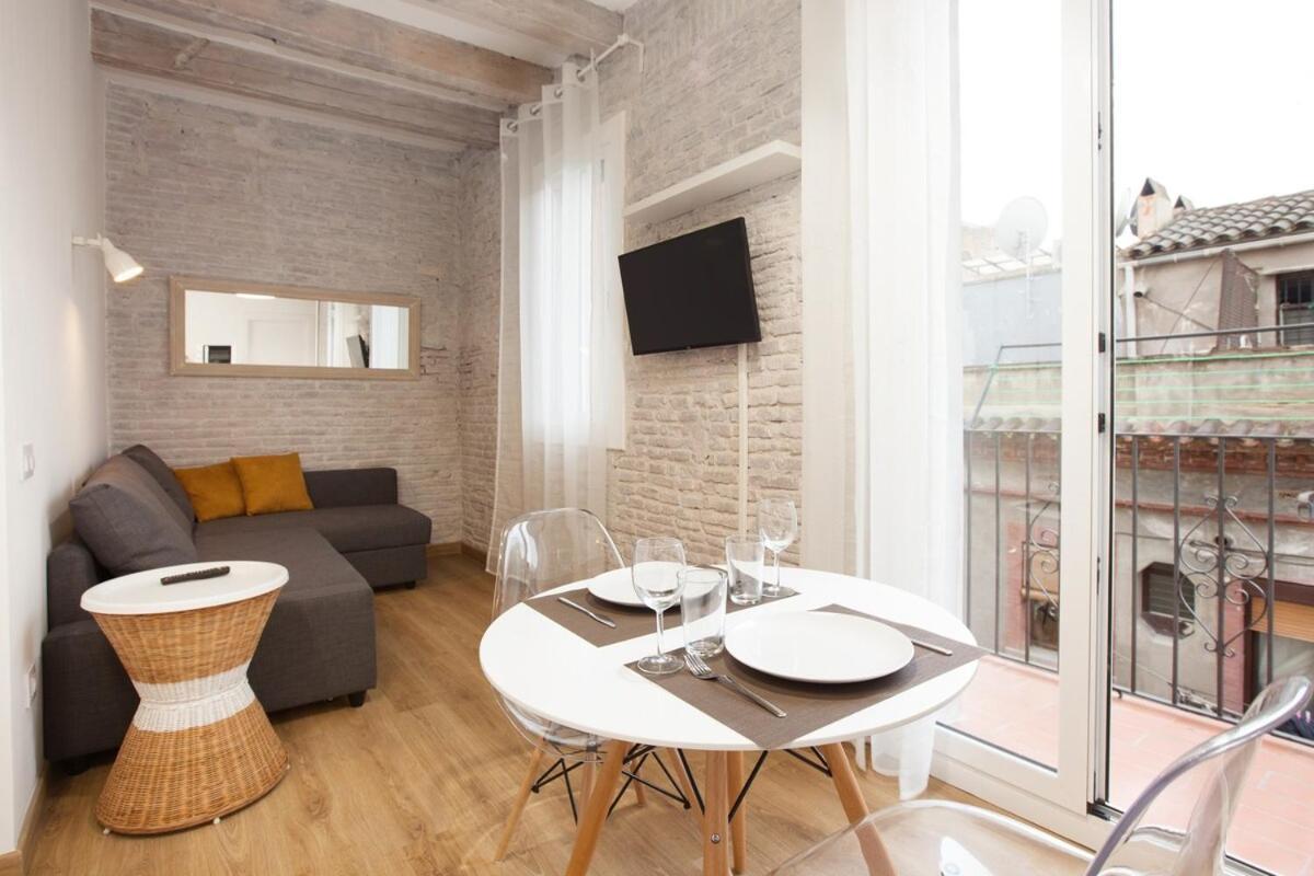 Flat With Balcony Next To The Beach, Sv Lejlighed *